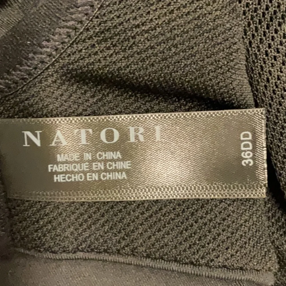Natori Performance Sports Bra - 36DD - Picture 4 of 6